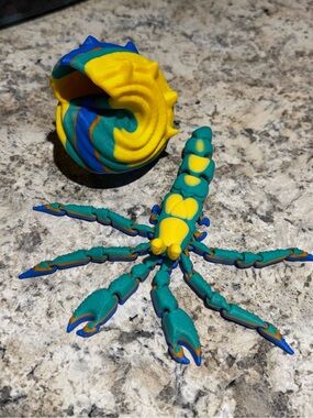 Colorful Interlocking Fidget Toy - Hermit Crab 3D Printed